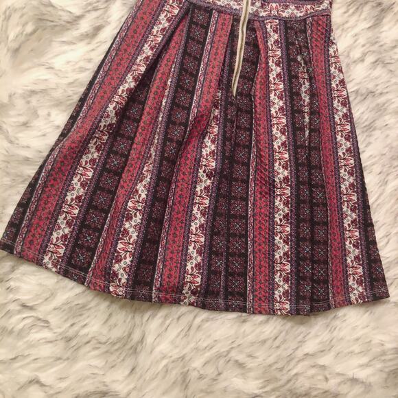 Xhilaration Black, Red, White Halter Striped Bohemian Boho Hippy Summer Dress - Picture 11 of 13